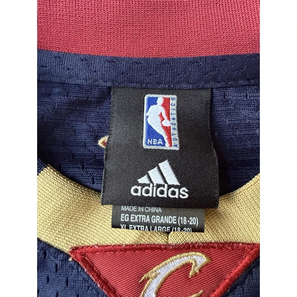 Adidas Cleveland Cavaliers LeBron James #23 Jersey Youth XL NBA Length +2